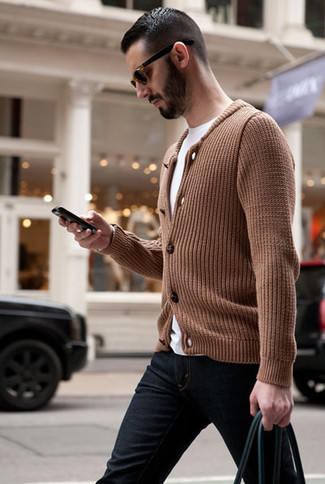 Comment porter un cardigan au printemps