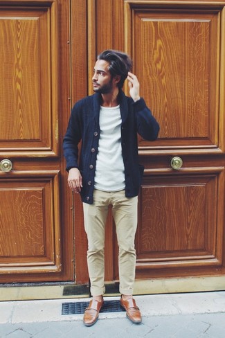 Comment porter un cardigan au printemps