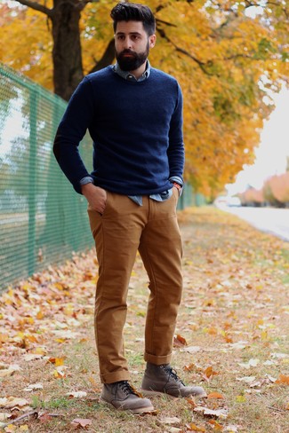 Comment porter une chemise en chambray quand il fait chaud