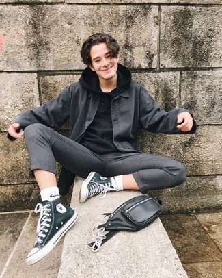 Comment porter une veste-chemise gris foncé