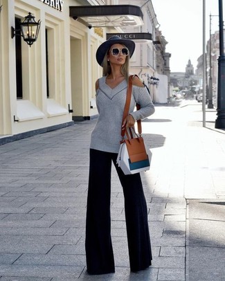 Comment porter un chapeau en laine gris foncé