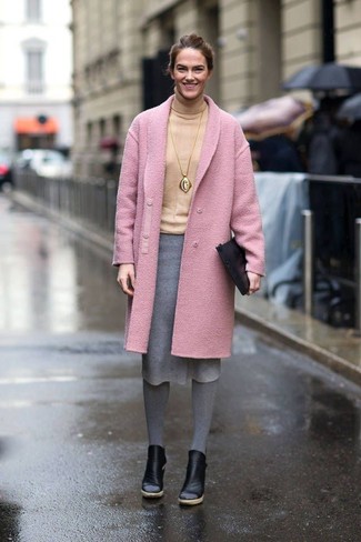 Comment porter une jupe crayon en laine gris foncé