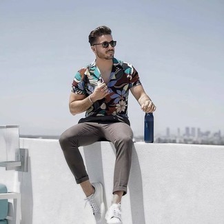 Chemise à manches courtes à fleurs multicolore Gucci
