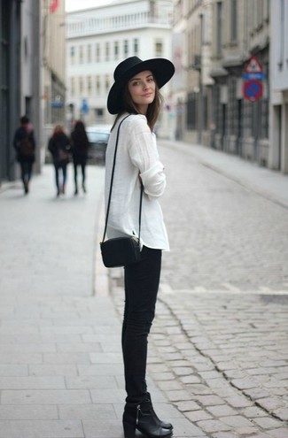 Chapeau en laine noir Eugenia Kim