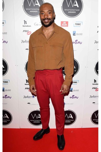Pantalon de costume rouge Alexander McQueen
