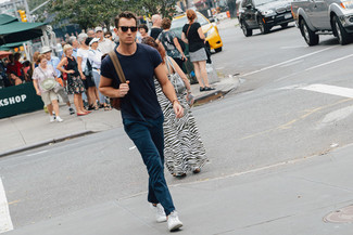 Comment porter un pantalon chino pour un style decontractés quand il fait très chaud