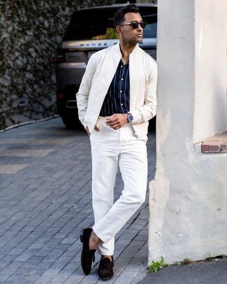 Comment porter un blouson aviateur transparent pour un style chic decontractés