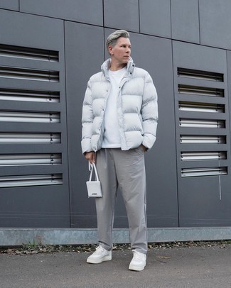 Comment porter une doudoune transparente quand il fait frais