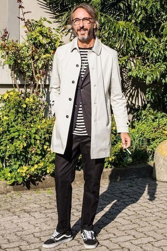 Comment porter un imperméable transparent en automne