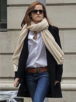 Comment porter un manteau avec un jean