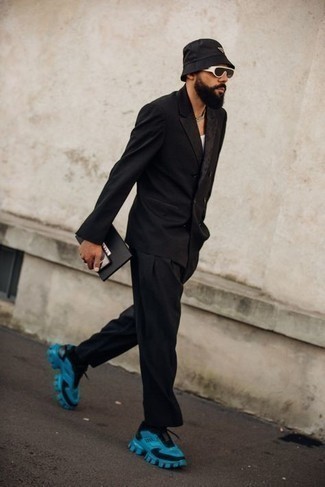 Chaussures de sport noir et bleu New Balance