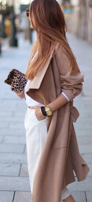 Comment porter un bracelet marron foncé