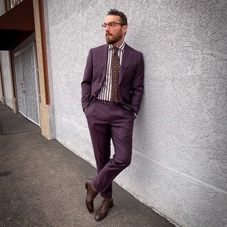 Comment porter des chaussures brogues marron foncé en été