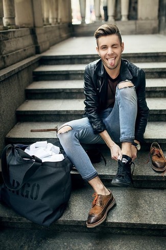 Comment porter des chaussures brogues marron foncé quand il fait frais
