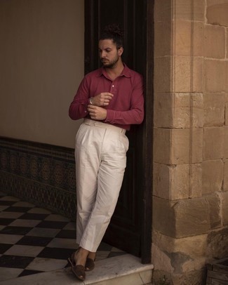 Comment porter des espadrilles en daim marron foncé