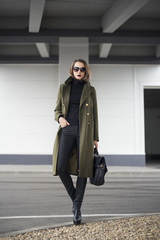 Comment porter des vêtements de dessus vert foncé