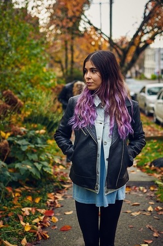 Comment porter une veste en jean avec des leggings quand il fait frais