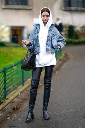 Comment porter une veste en jean avec des leggings