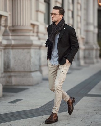 Comment porter des bottes habillées au printemps