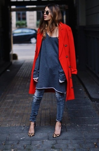 Comment porter une robe avec un manteau
