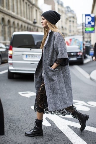 Comment porter une robe avec un manteau