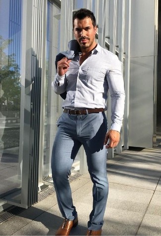Comment porter une chemise de ville avec des chaussures richelieu