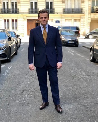 Comment porter une chemise de ville avec des chaussures richelieu
