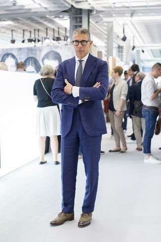 Comment porter une chemise de ville avec des chaussures richelieu