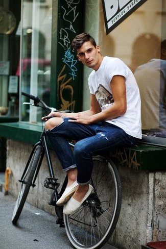 Comment porter des espadrilles quand il fait très chaud