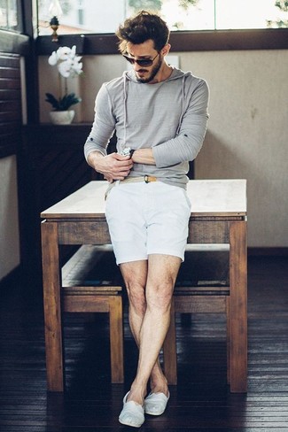 Comment porter des espadrilles pour un style decontractés