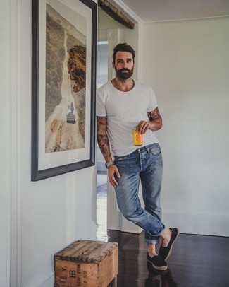 Comment porter des espadrilles quand il fait très chaud