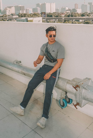Comment porter un sac banane