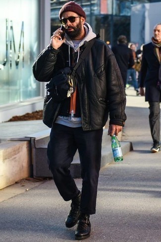 Comment porter un sac banane en hiver