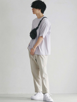 Comment porter un sac banane pour un style decontractés