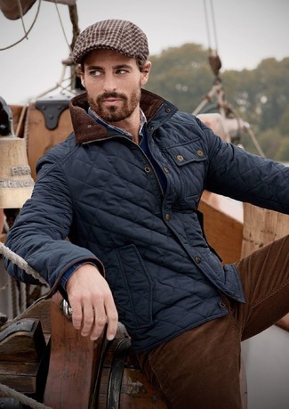 Comment porter une casquette plate pour un style decontractés