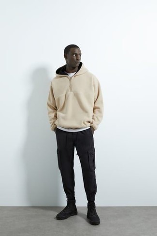 Comment porter un pull en polaire au printemps