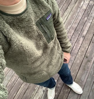 Comment porter un sweat-shirt en polaire quand il fait chaud