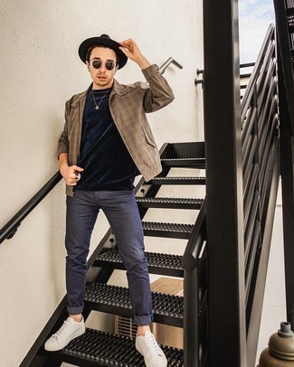 Comment porter une veste harrington en vichy pour un style decontractés au printemps