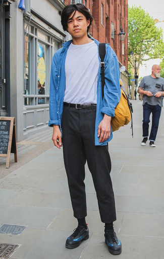 Comment porter un sac à dos doré quand il fait chaud