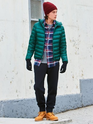 Comment porter une veste verte quand il fait frais