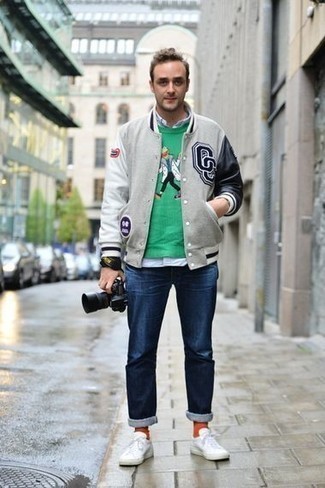 Comment porter des chaussettes chartreuses pour un style decontractés