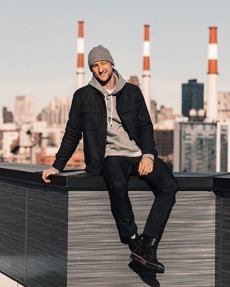 Comment porter un bonnet gris