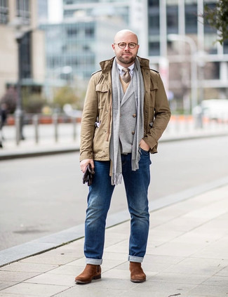 Un jean à porter avec un blazer gris
