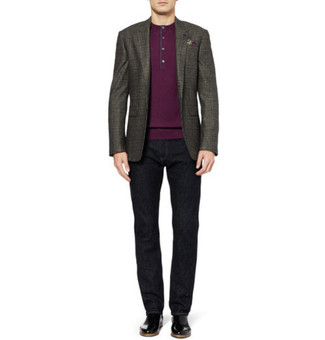 Un jean à porter avec un blazer gris