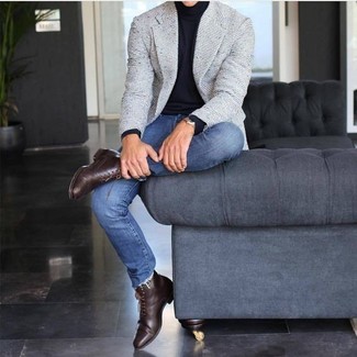 Un jean à porter avec un blazer gris