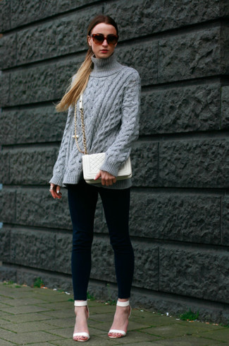 Comment porter un pull torsadé gris