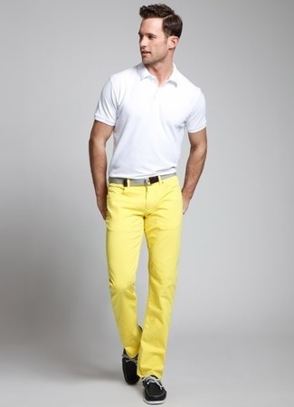 Comment porter une ceinture en toile grise en été