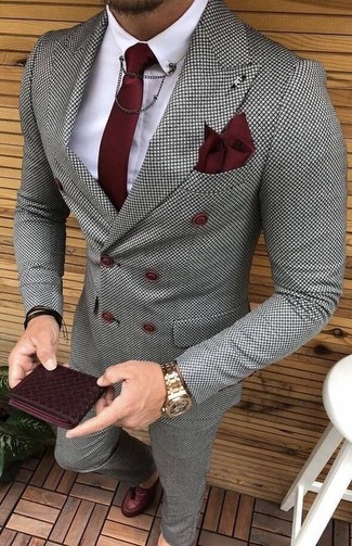 Comment porter une veste à carreaux grise en été