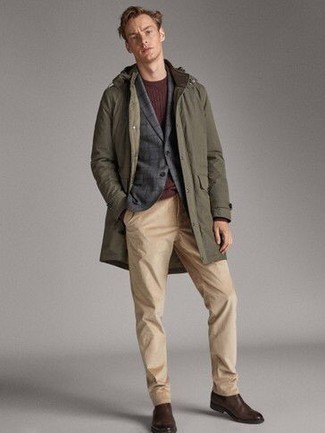 Comment porter une veste à carreaux grise quand il fait froid