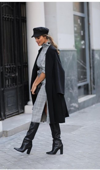 Comment porter une robe grise pour un style elégantes à 20 ans